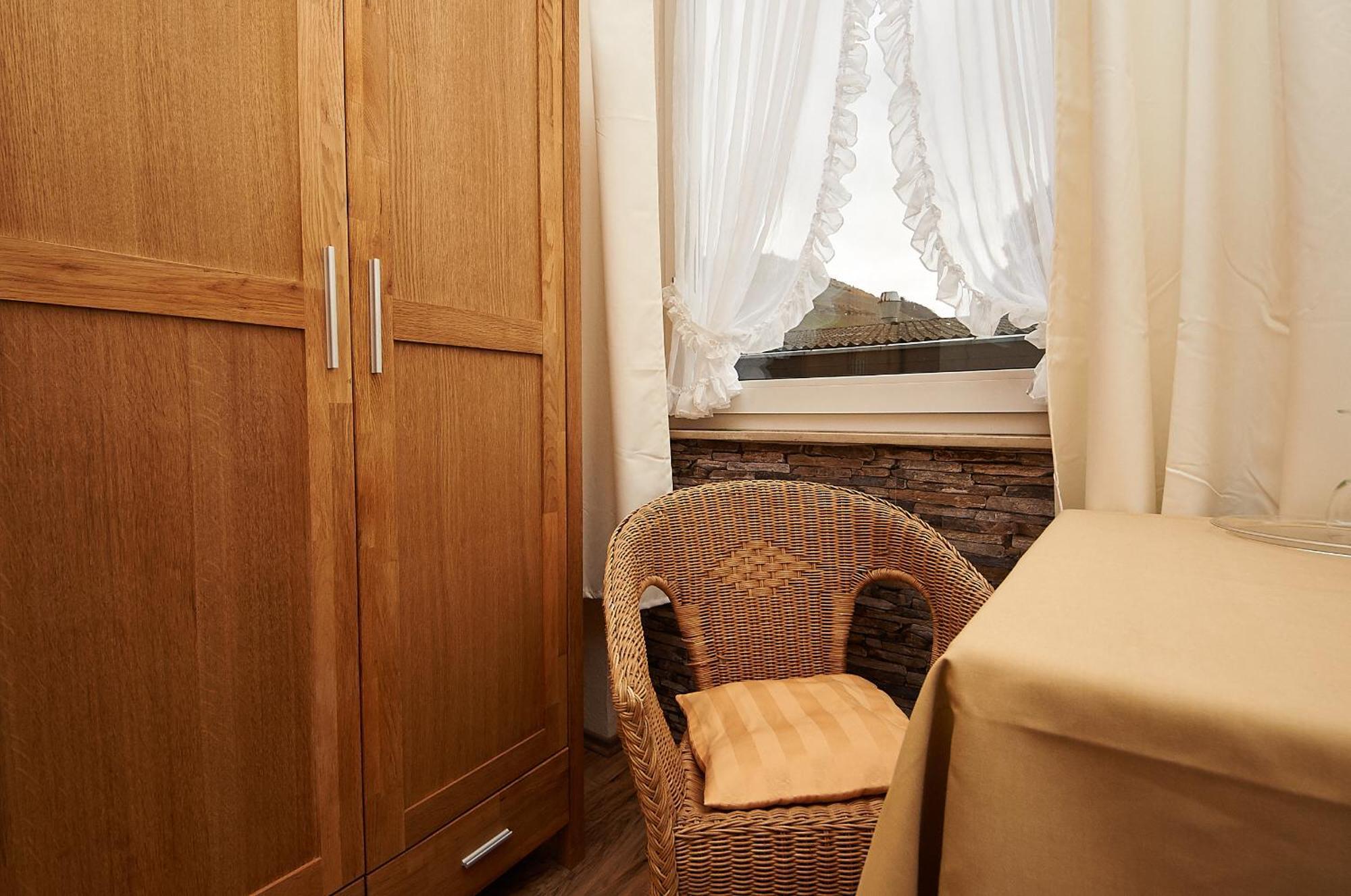 Vegan Hotel Und Restaurants Nicolay 1881 Цельтинген-Рахтиг Экстерьер фото