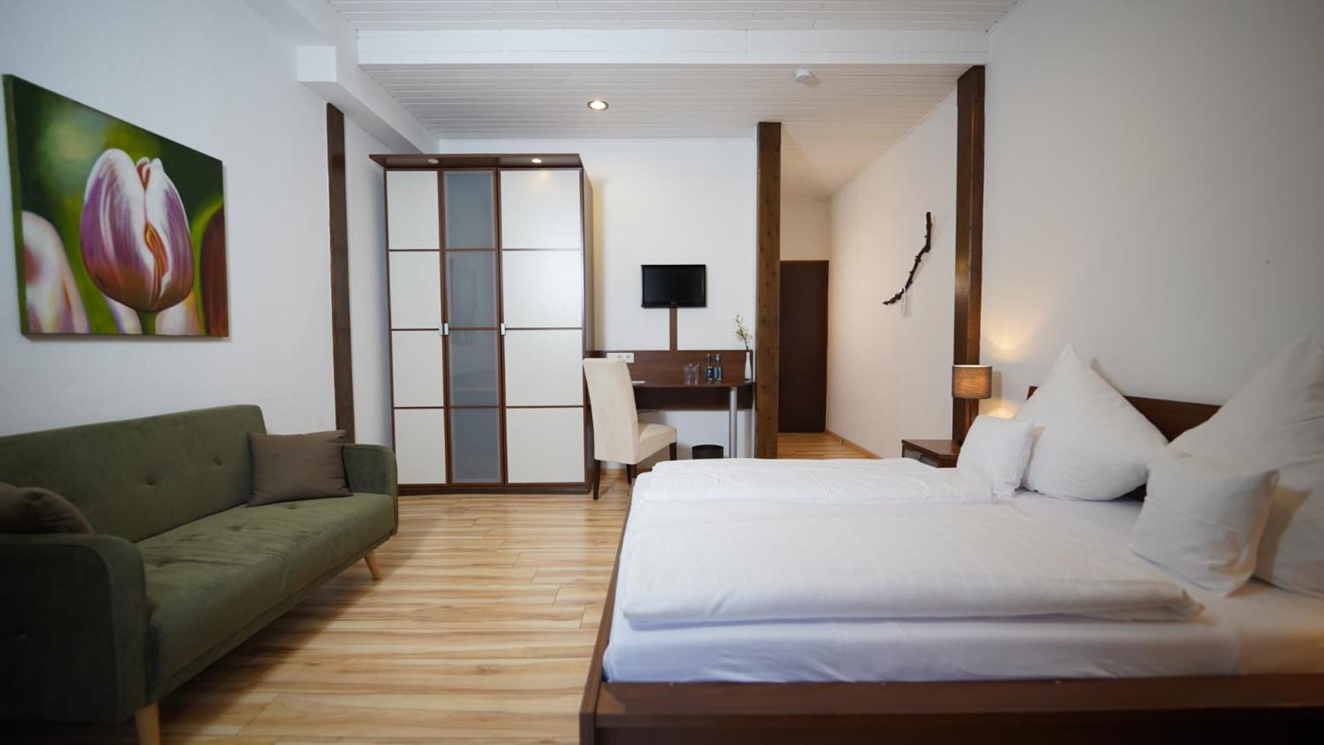 Vegan Hotel Und Restaurants Nicolay 1881 Цельтинген-Рахтиг Экстерьер фото